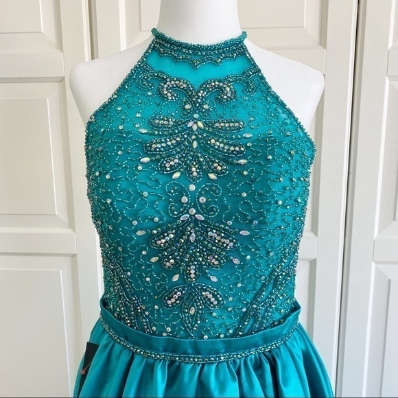 PROM - NWT - Angela  & Alison | High Halter High Slit Gown - Picture 5 of 8